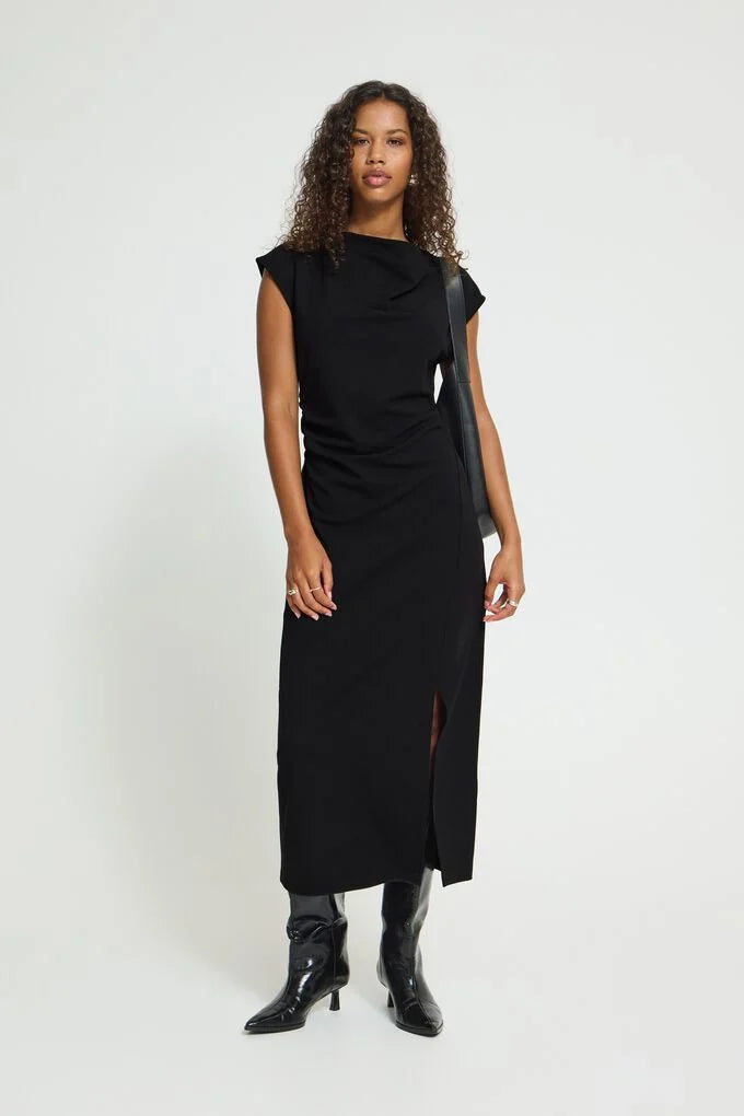 IHKATINE Maxi Dress (Black)