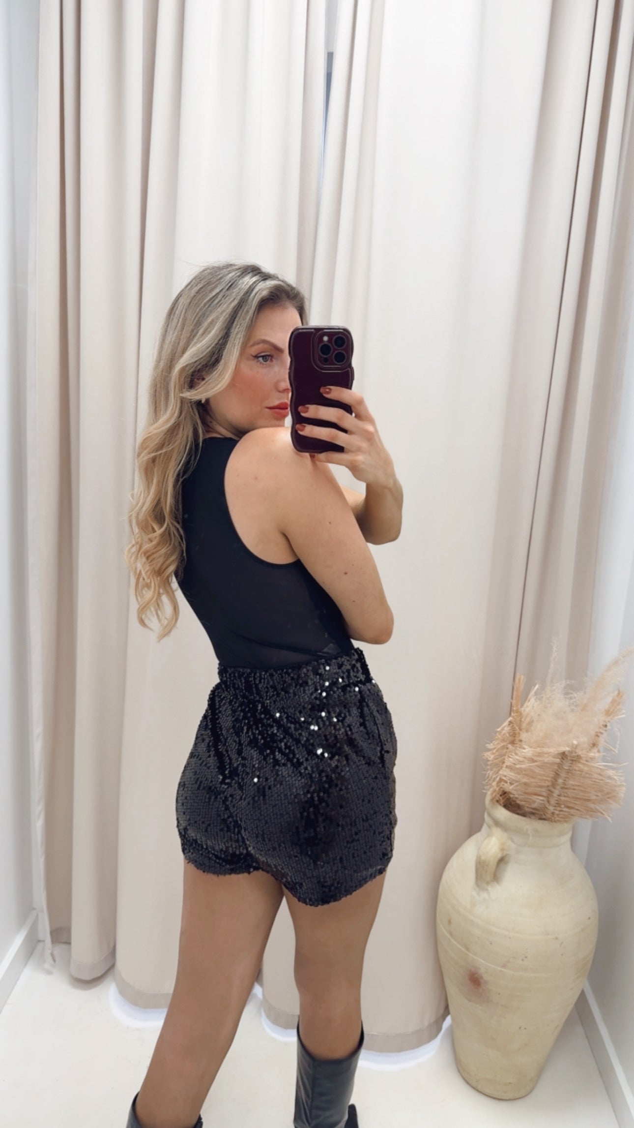 SEQUIN SHORTS (BLACK)