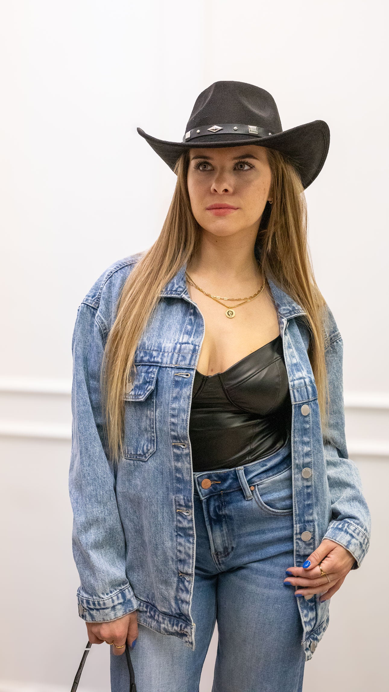 AMANDA OVERSIZED DENIM SHACKET- LIGHT (RISEN)