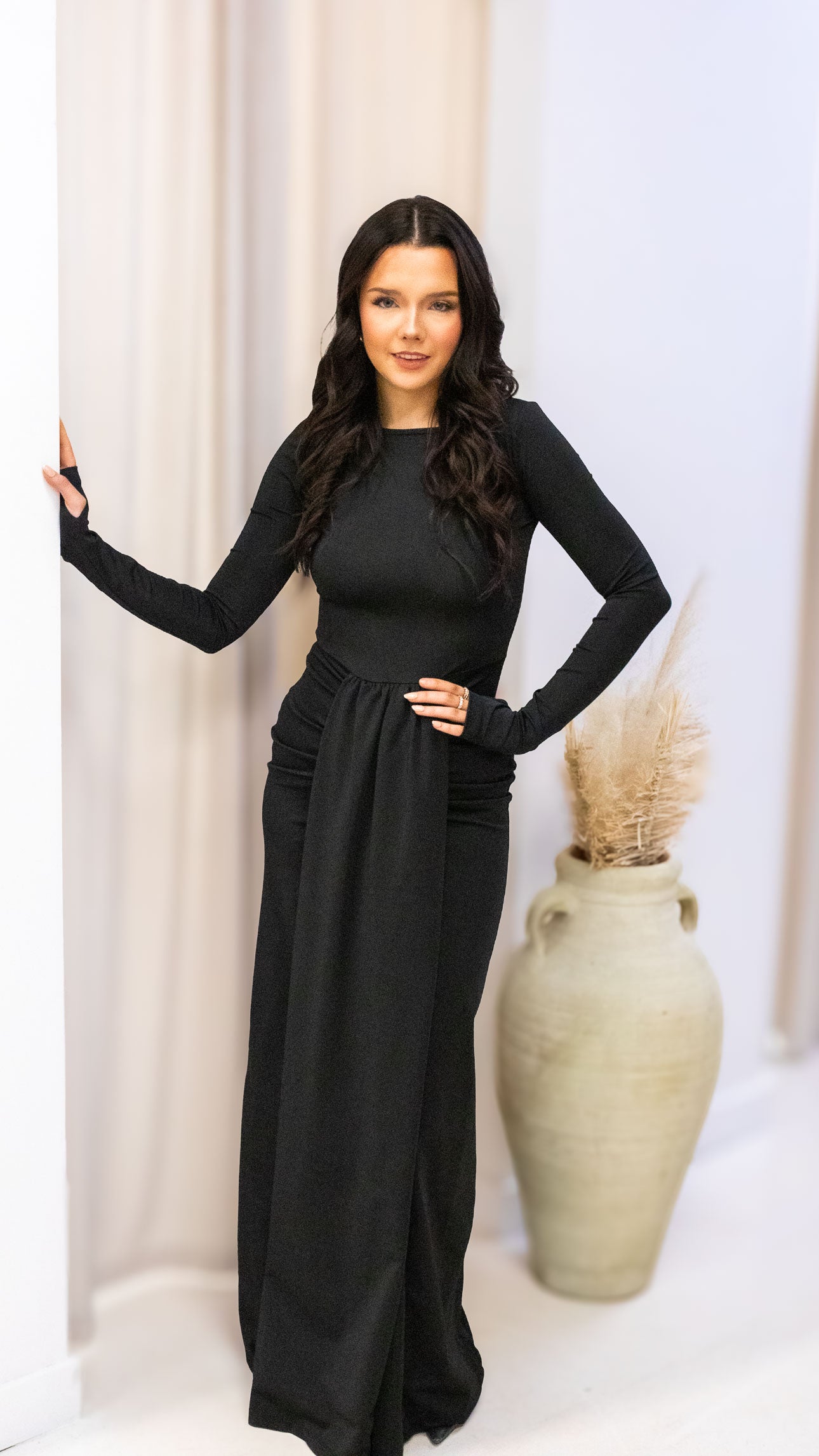 MILANIA GOWN DRESS (BLACK)