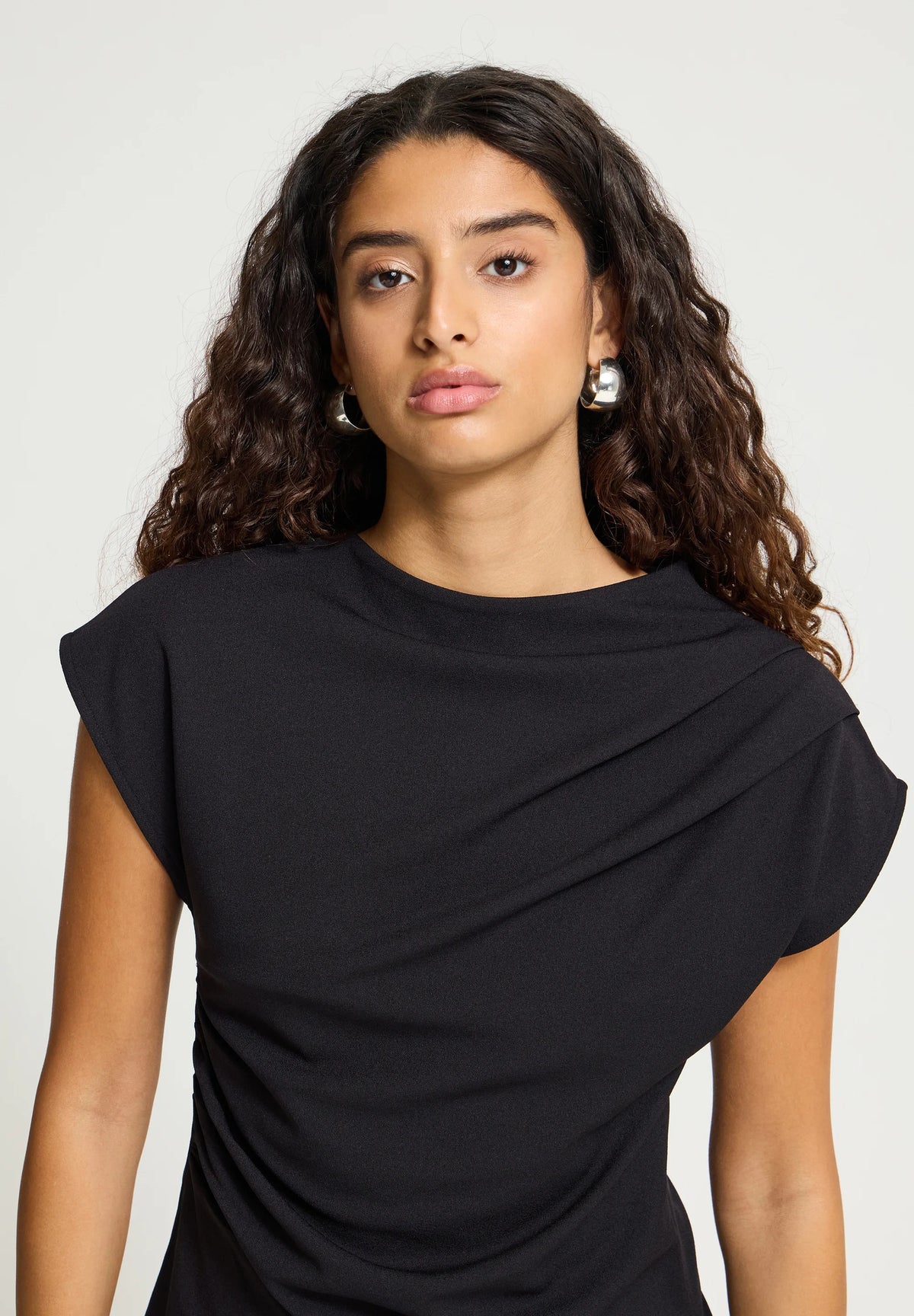 IHKATINE TOP (BLACK)
