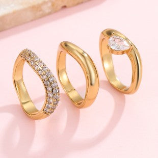 TRIPLE STACK GOLD RING