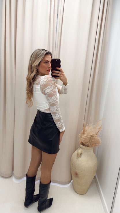 LACE TOP (WHITE)