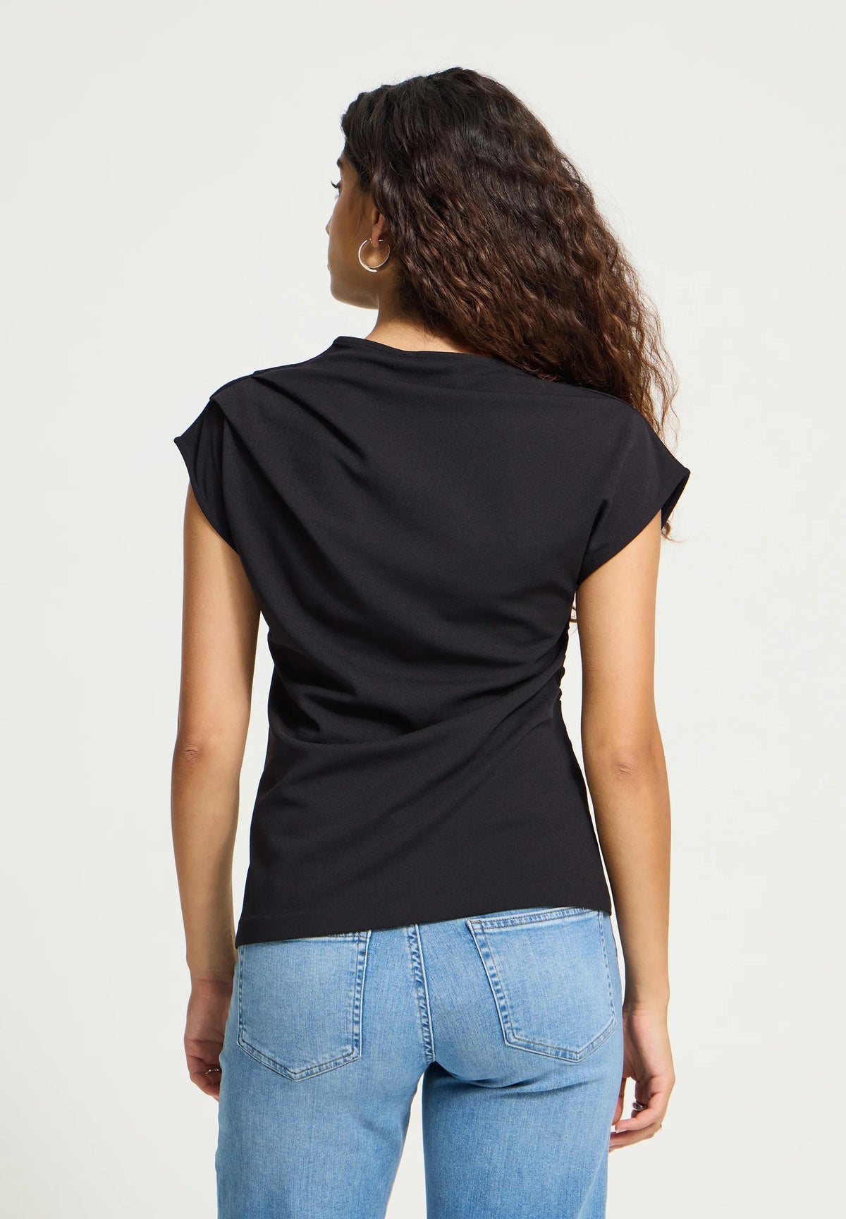 IHKATINE TOP (BLACK)