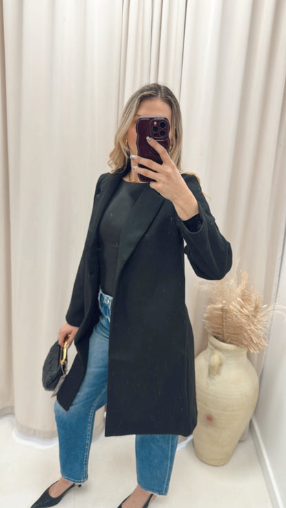 DARYN COAT (BLACK)