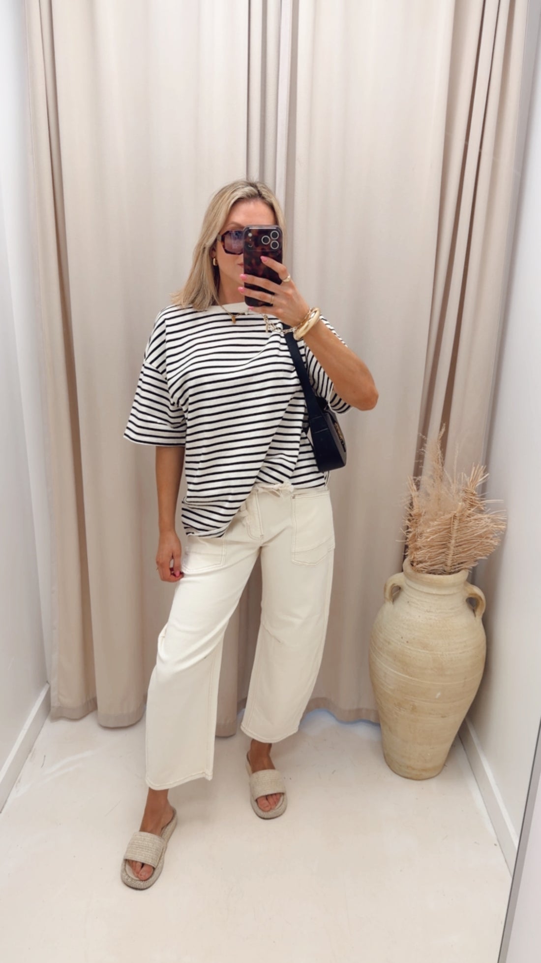 SLOUCHY CROP BARREL LEG PANTS WITH EYELET STRING