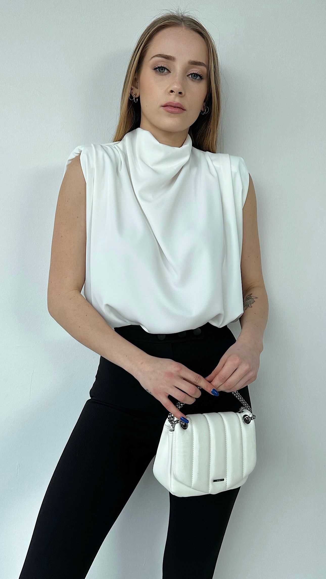 SHEA SATIN BLOUSE (IVORY)