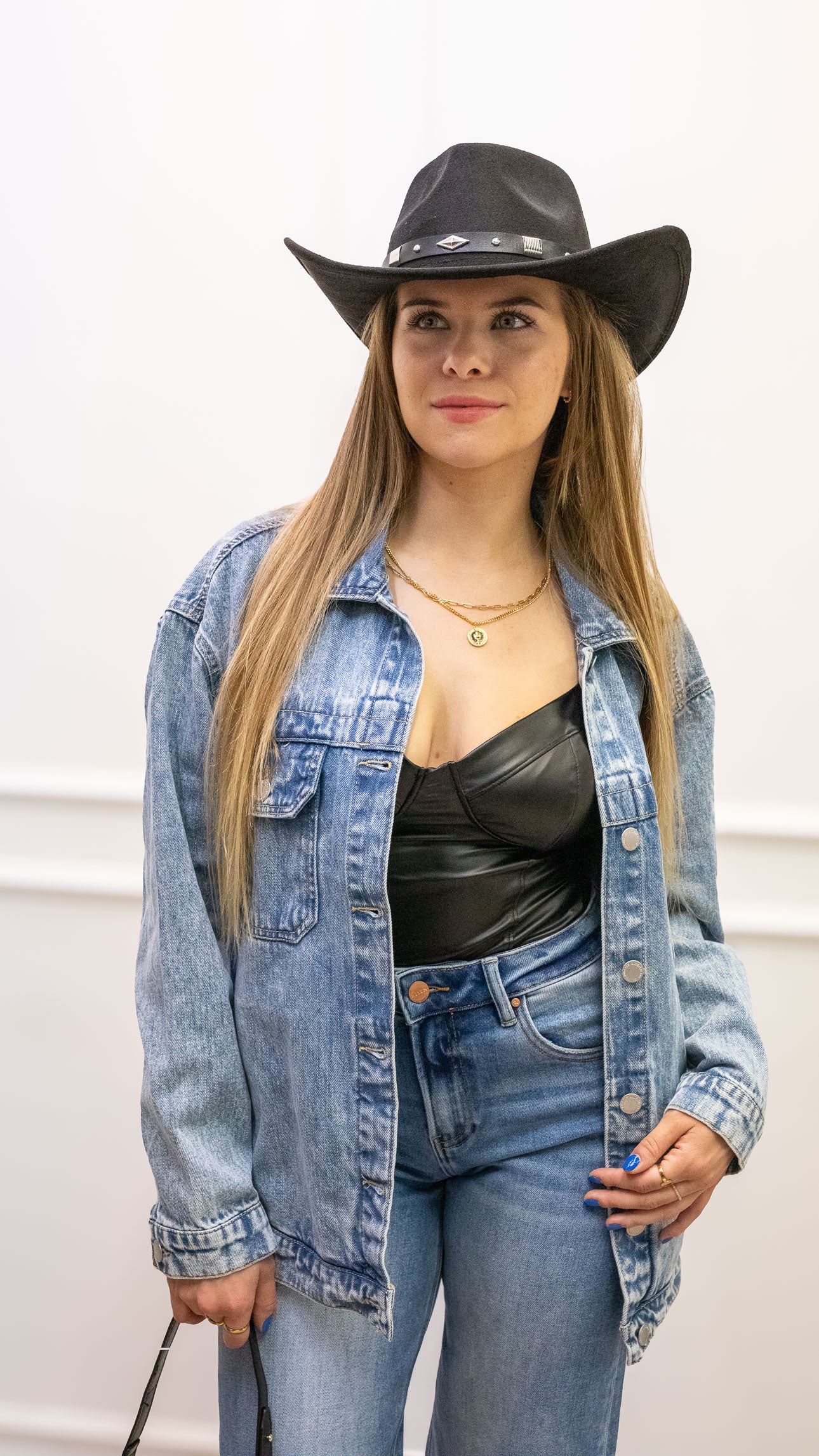 AMANDA OVERSIZED DENIM SHACKET- LIGHT (RISEN)