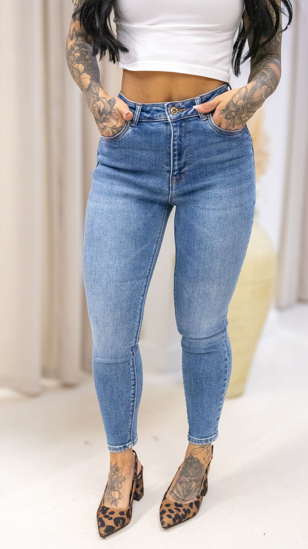 MILA SKINNY JEANS | ONLY (INSEAM 30')