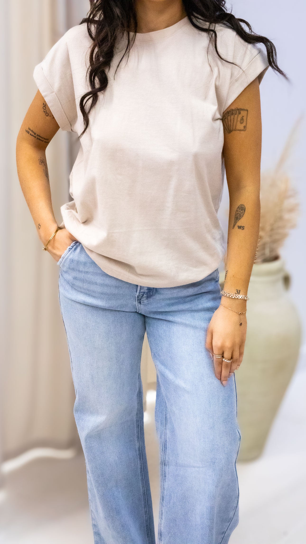 WILLOW T-SHIRT (BEIGE)