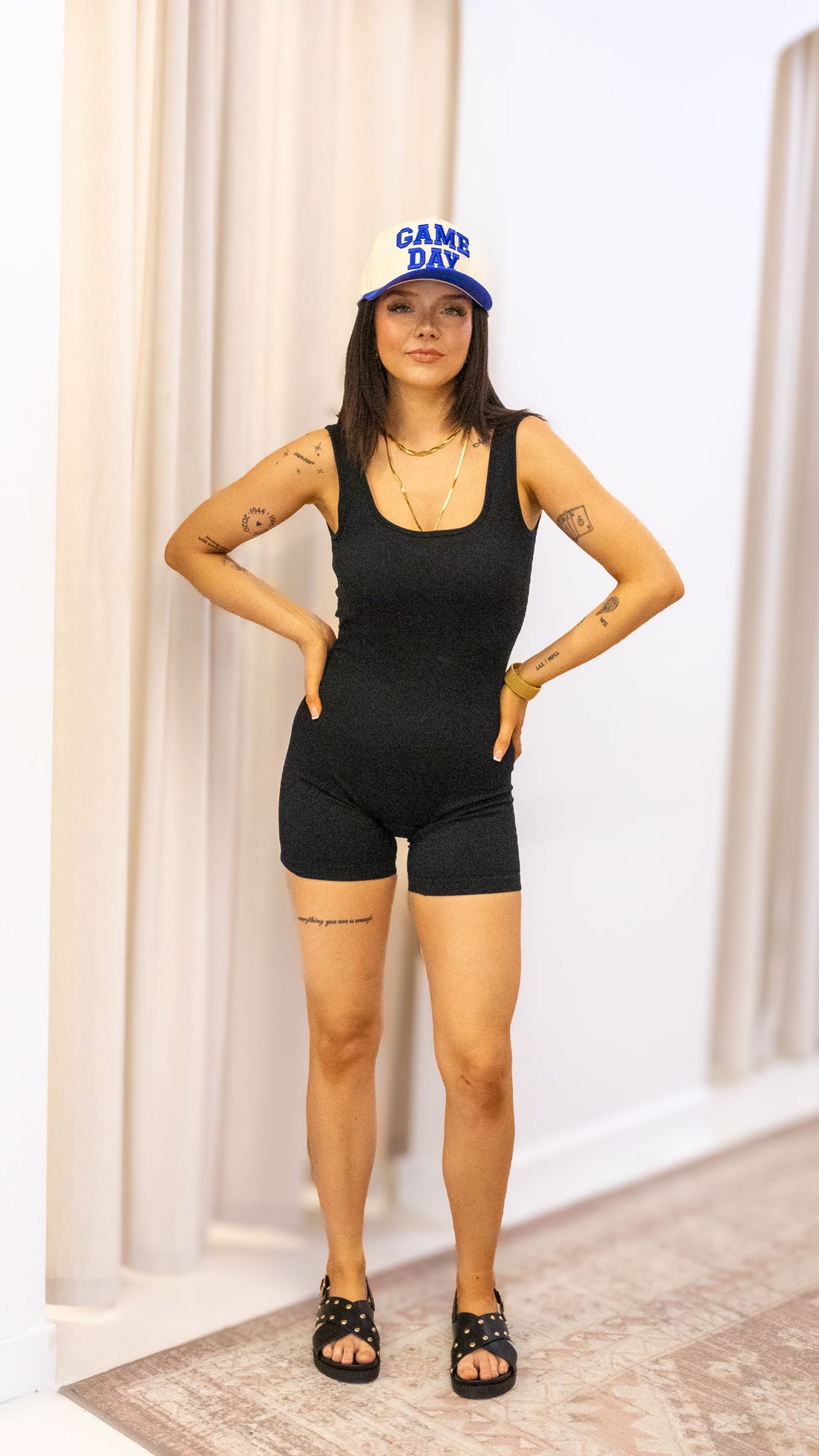 RIBBED SEAMLESS BODY-CONTOURING FIT BODY SUIT