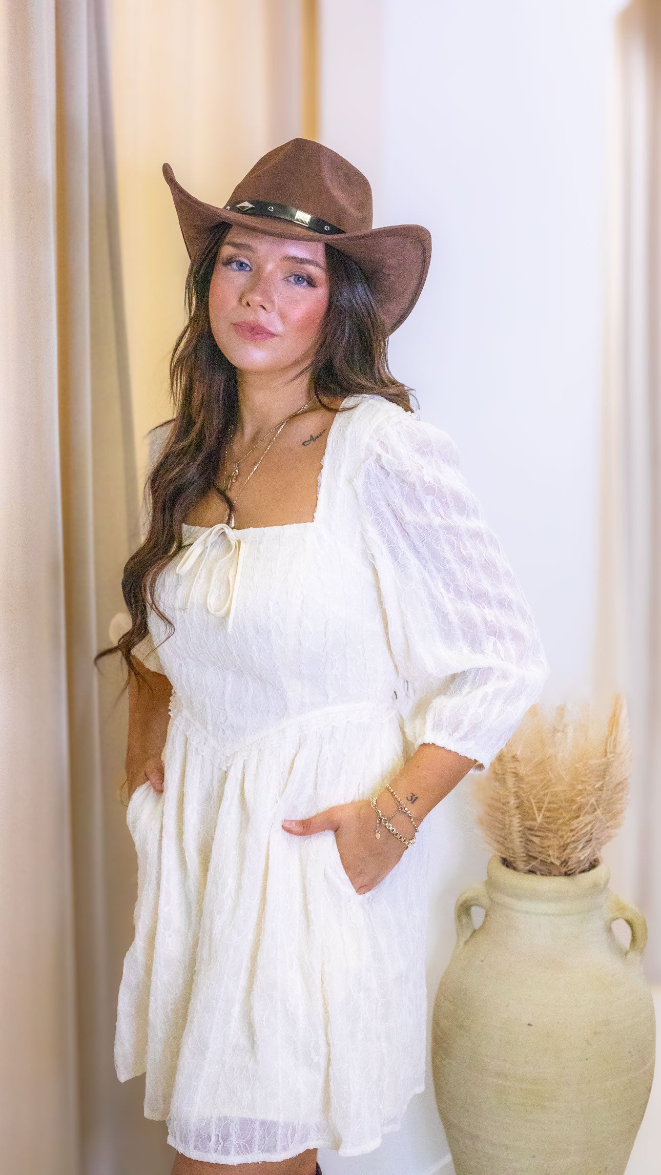 FORTE TEXTURED LACE DRESS (IVORY)