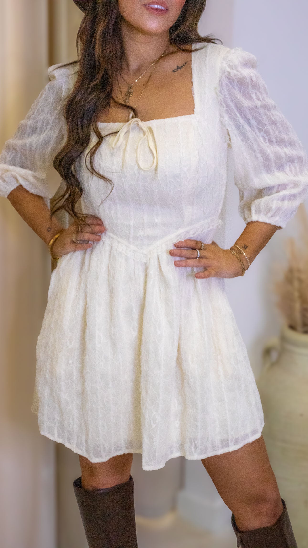 FORTE TEXTURED LACE DRESS (IVORY)