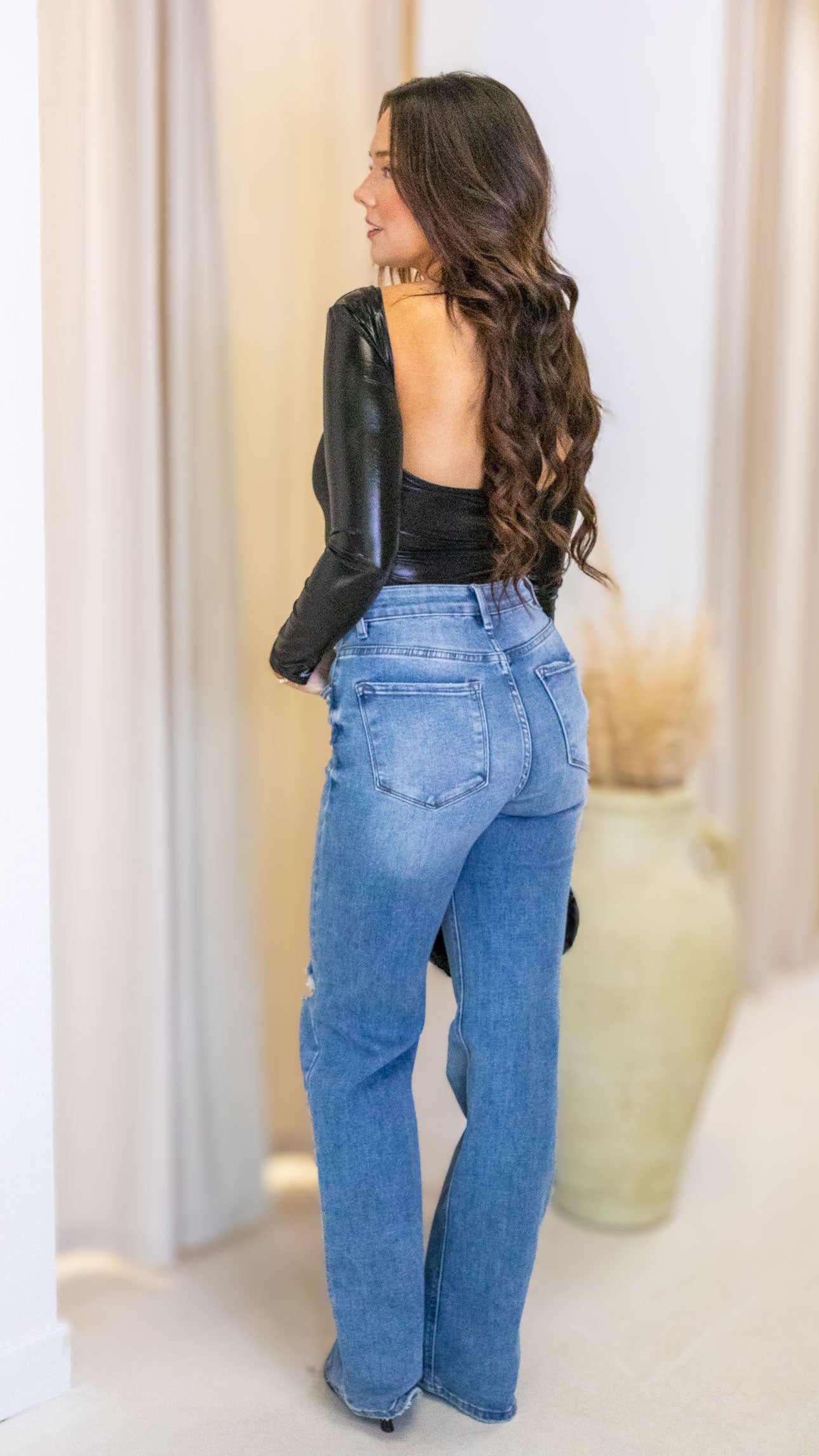 LIQUID LONG SLEEVE BODYSUIT (BLACK)