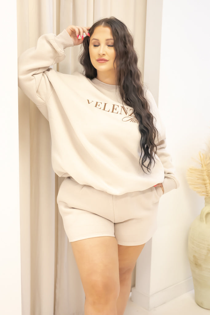 VELENZIA CREW NECK SHORT SWEAT SET (NUDE) | + CURVY