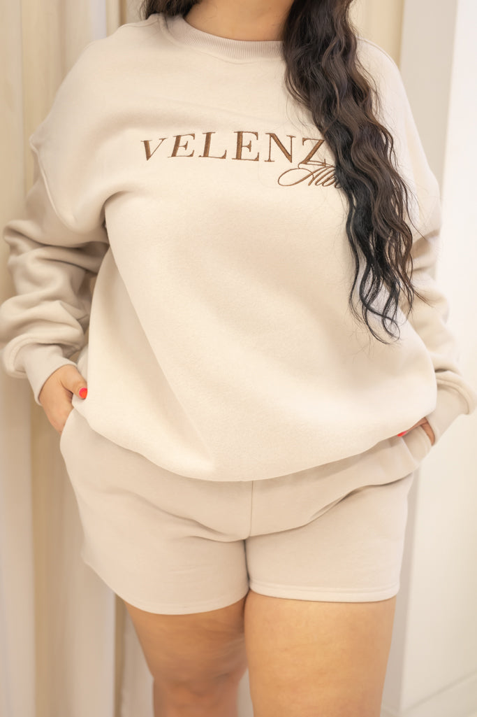 VELENZIA CREW NECK SHORT SWEAT SET (NUDE) | + CURVY