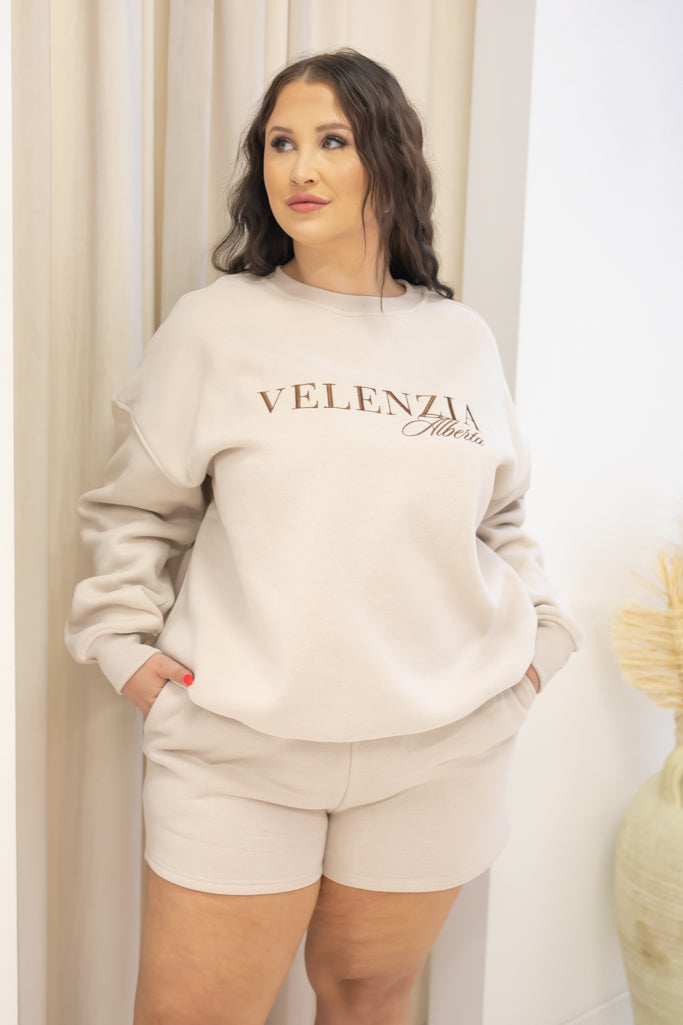 VELENZIA CREW NECK SHORT SWEAT SET (NUDE) | + CURVY