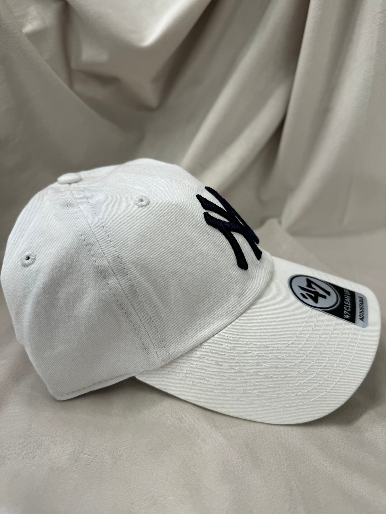 NEW 47&