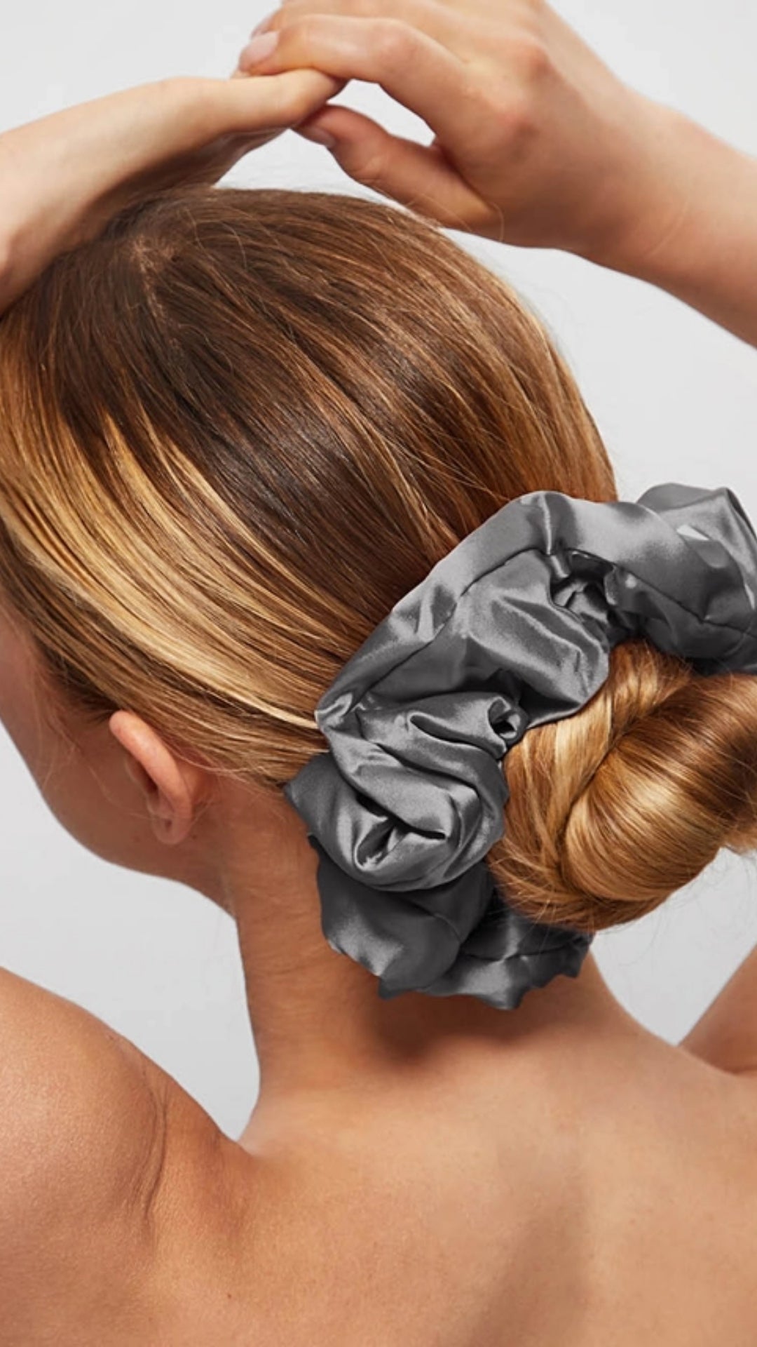 SATIN SLEEP PILLOW SCRUNCHIES - CHARCOAL/GOLD | KITSCH