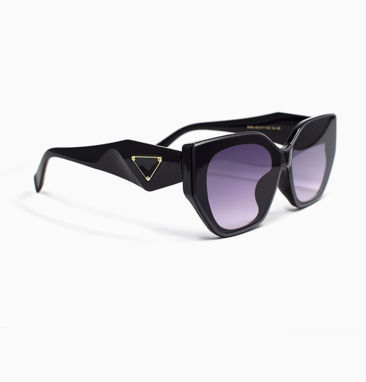 FASHION CHIC OVERSIZED SUNGLASSES