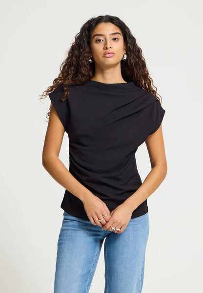 IHKATINE TOP (BLACK)