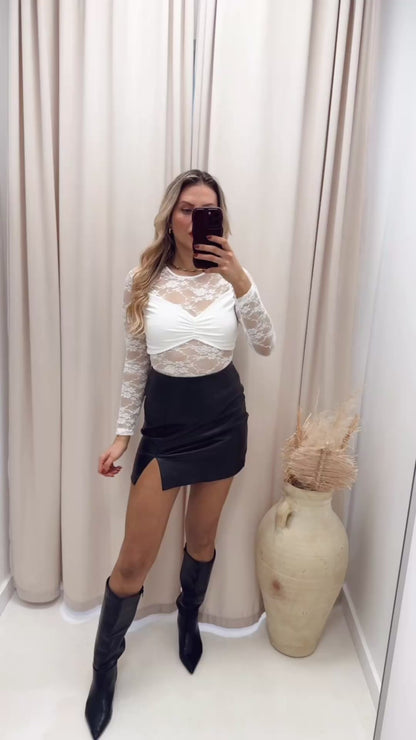 LACE TOP (WHITE)