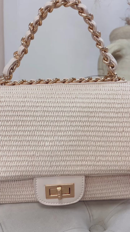 NEW ESTE&