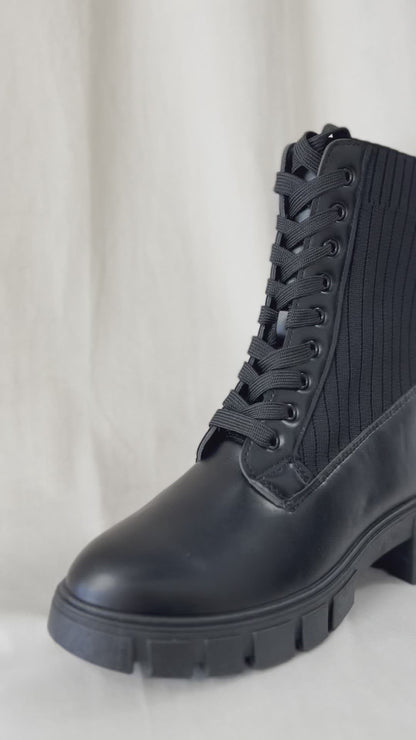 ERIN BOOTS (BLACK)